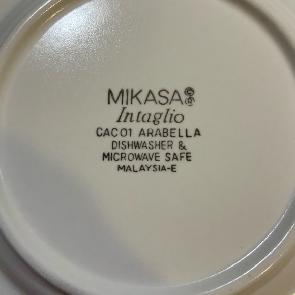 Vintage Mikasa Intaglio Bread and Butter Plate 6 1/2 Set of 4 Replacement #55 - Picture 7 of 7